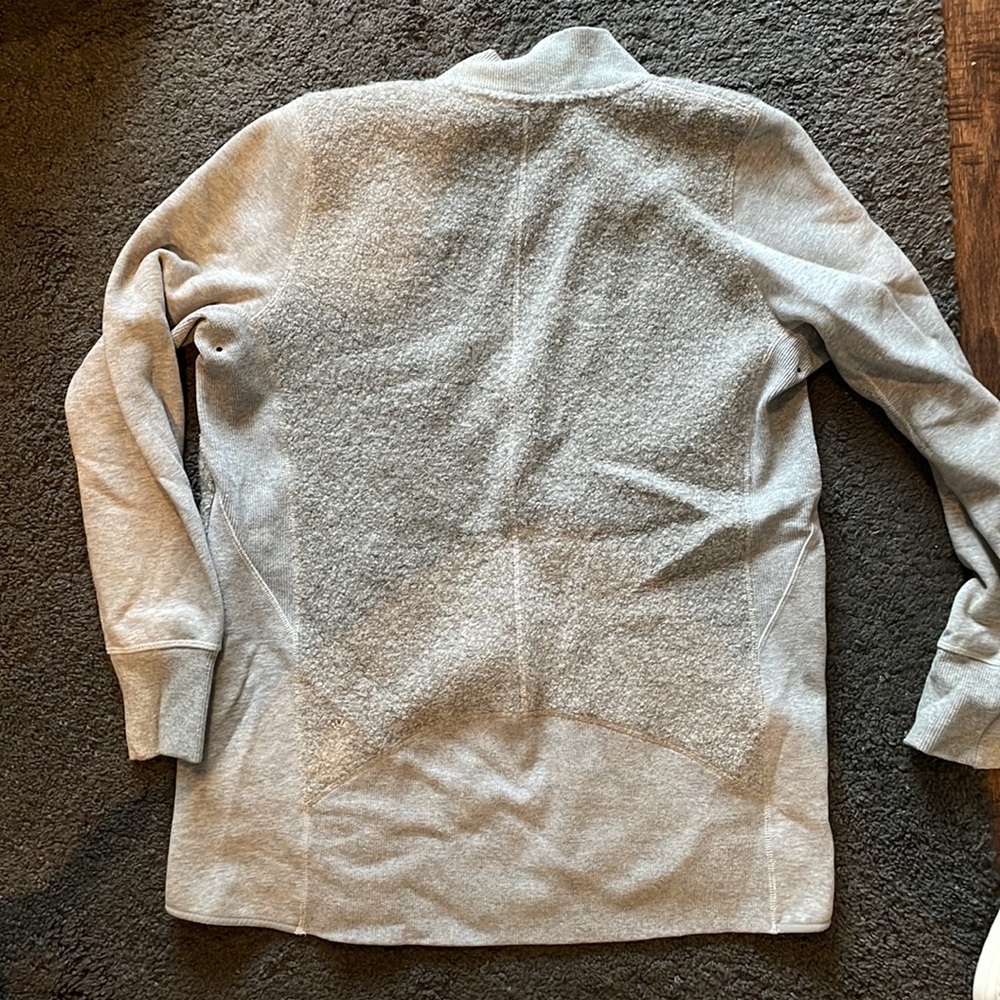 Lululemon Jacket - Picture 5 of 7